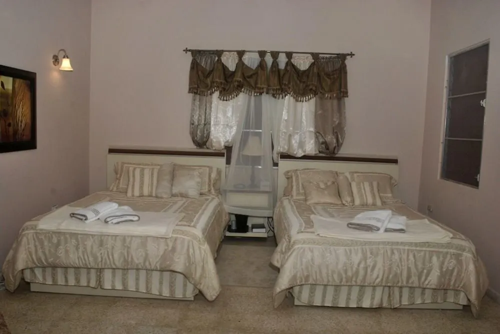 Casona Bella Vista Hotel Ciales 2*,  Puerto Rico